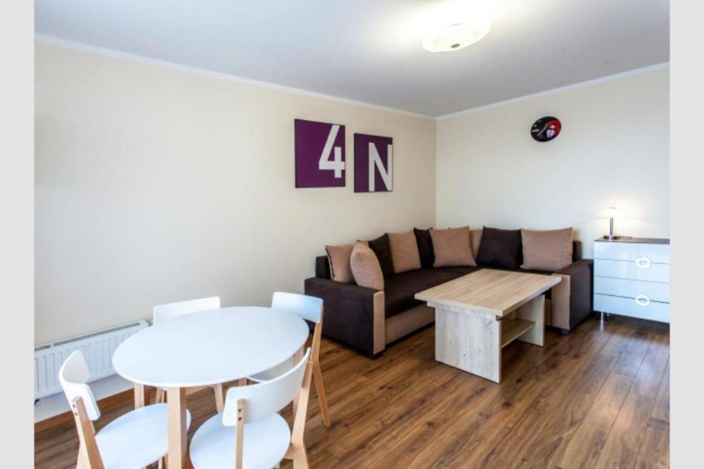 Apartamenty Sun&Snow Osiedle Bursztynowe コウォブジェク エクステリア 写真